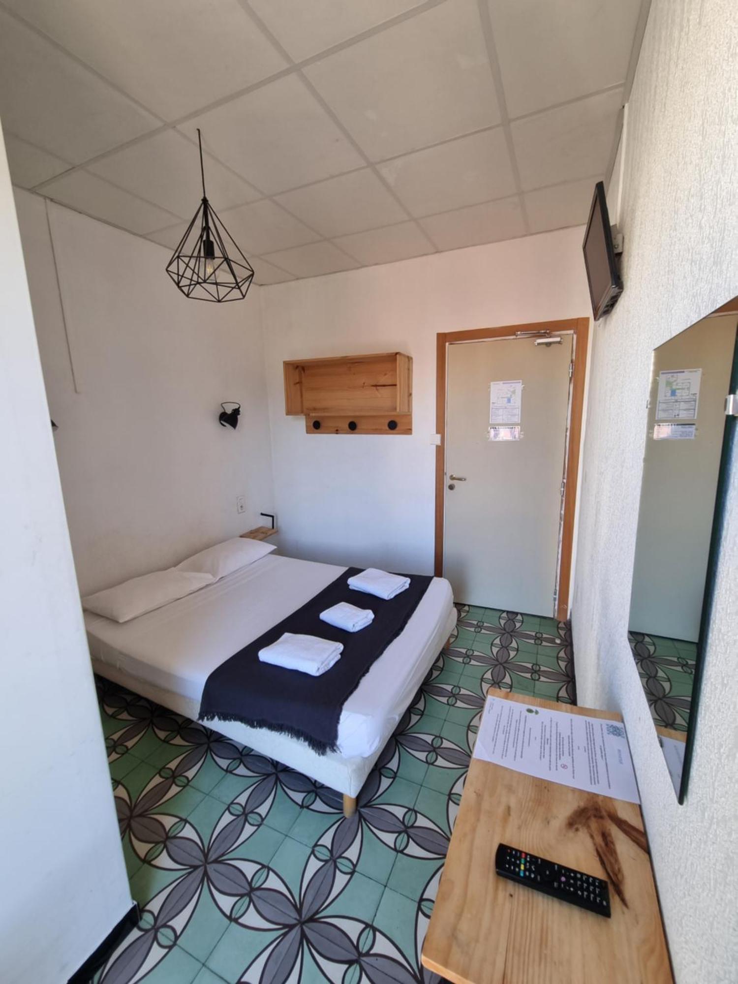 Hotel Le Centre Le Boulou Kültér fotó
