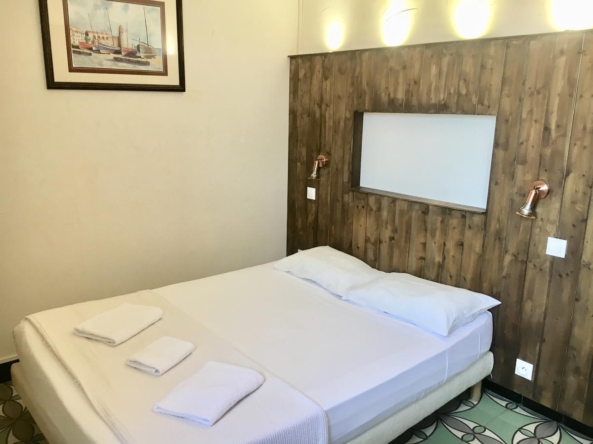 Hotel Le Centre Le Boulou Kültér fotó