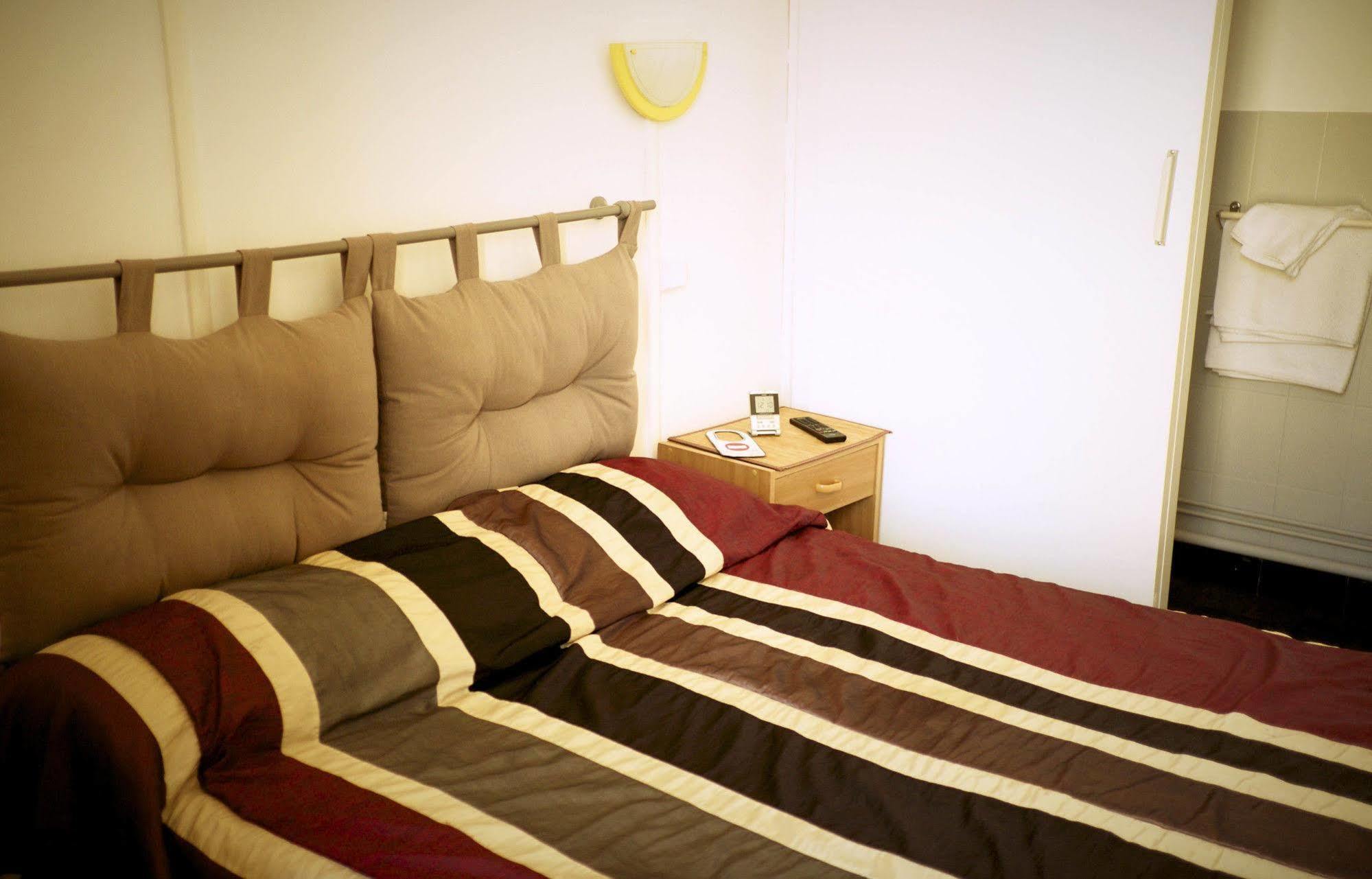 Hotel Le Centre Le Boulou Kültér fotó